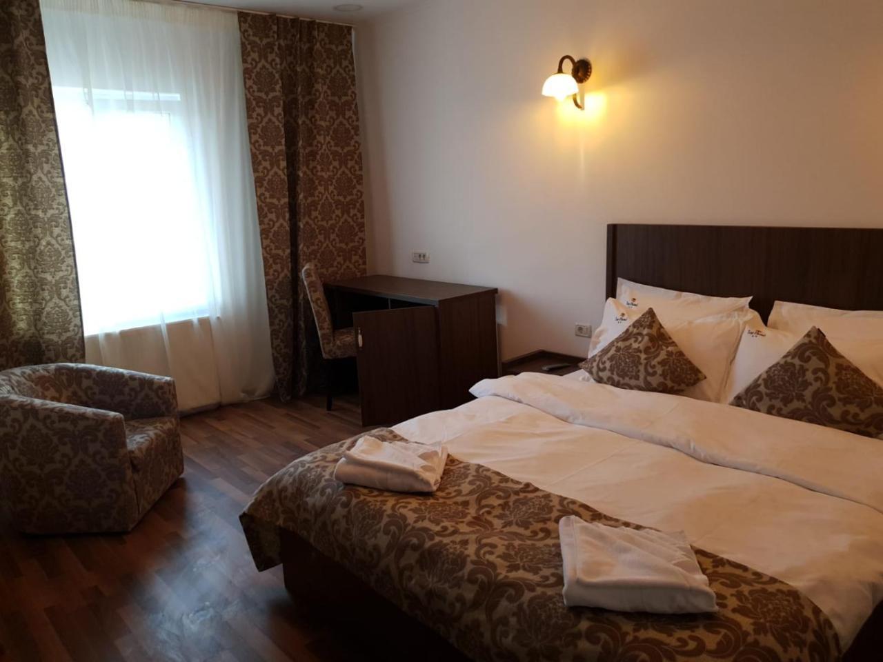 Hotel Top Central Bucureşti Eksteriør bilde