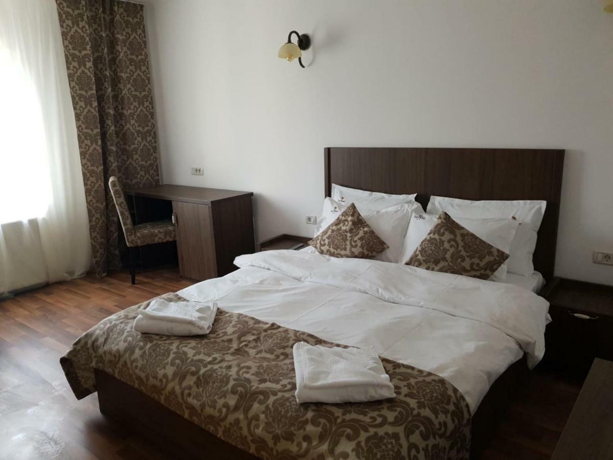 Hotel Top Central Bucureşti Eksteriør bilde